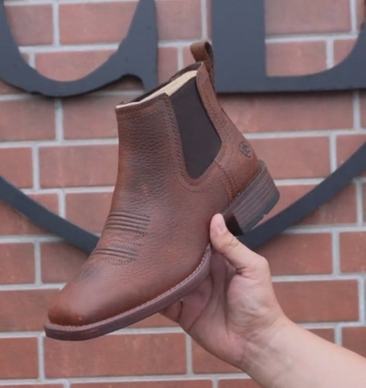 Handmade Cowhide Embroidered Boots